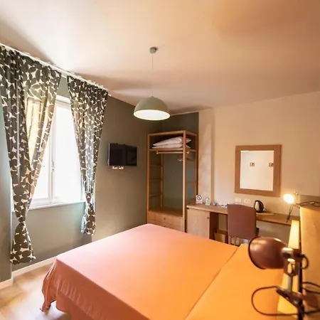 A Due Passi Dal Mare Stanza N3 Bed & Breakfast 3*